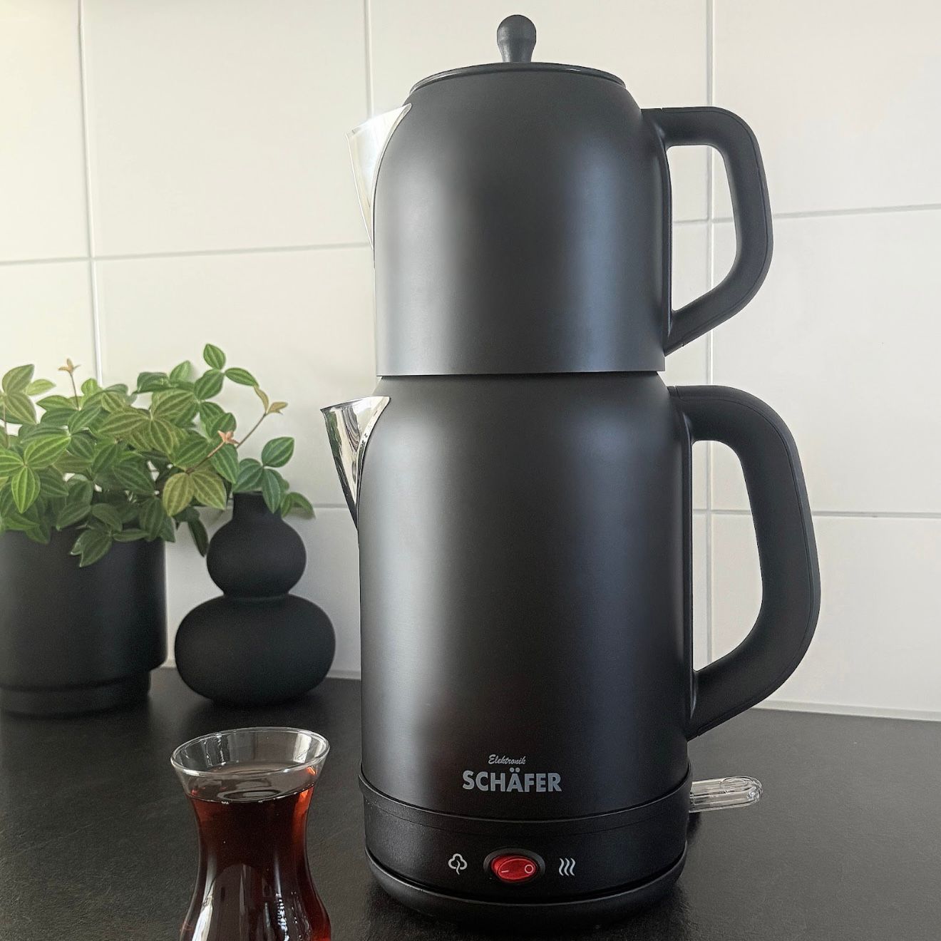 Schafer Elektrische Theemaker – Mat Zwart | 2-in-1